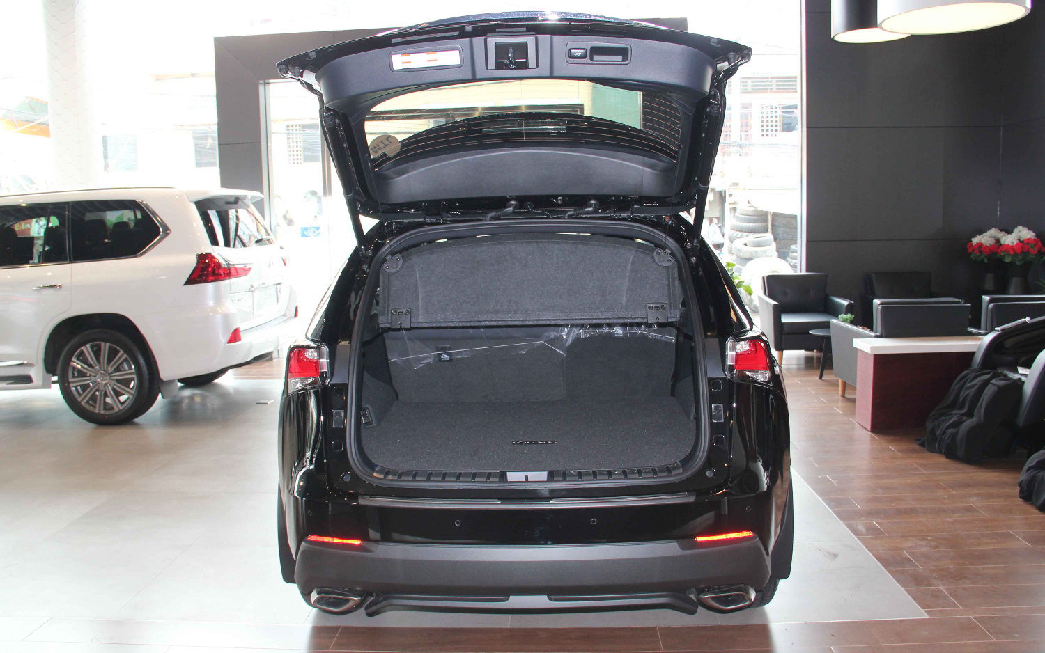 Lexus NX 200t 2016 SUV Drive